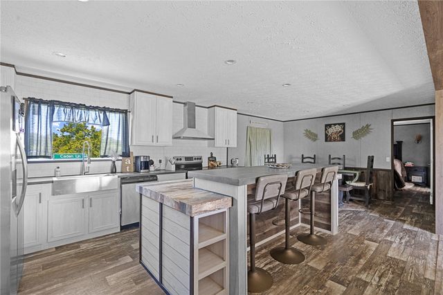 9415 Highway 14, Omaha, AR 72662