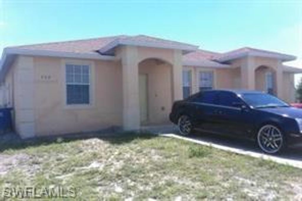 729 Harry AVE S, Lehigh Acres, FL 33973
