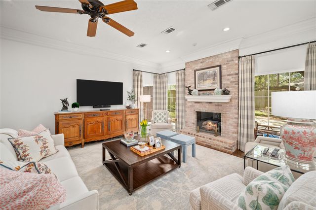 15819 N Barkers Landing Road, Houston, TX 77079