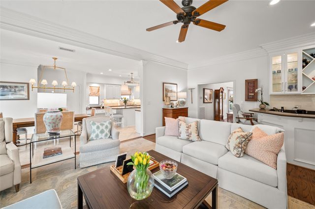 15819 N Barkers Landing Road, Houston, TX 77079