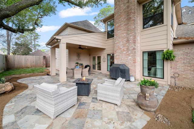 15819 N Barkers Landing Road, Houston, TX 77079