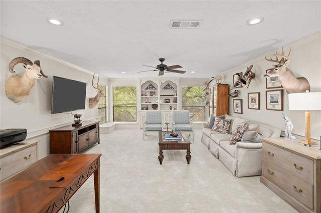 15819 N Barkers Landing Road, Houston, TX 77079