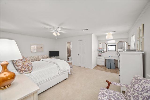 15819 N Barkers Landing Road, Houston, TX 77079