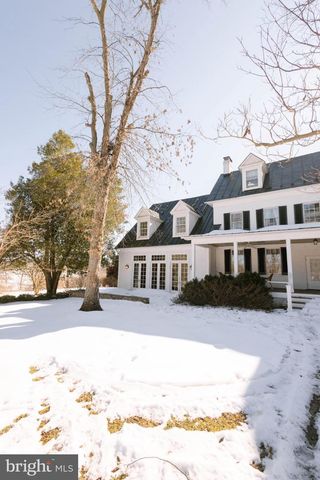 37961 FOREST MILLS RD, Leesburg, VA 20175
