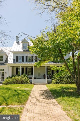 37961 FOREST MILLS RD, Leesburg, VA 20175