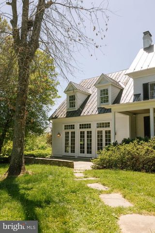 37961 FOREST MILLS RD, Leesburg, VA 20175