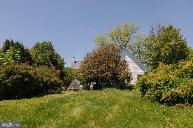37961 FOREST MILLS RD, Leesburg, VA 20175