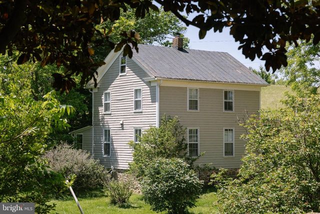 37961 FOREST MILLS RD, Leesburg, VA 20175