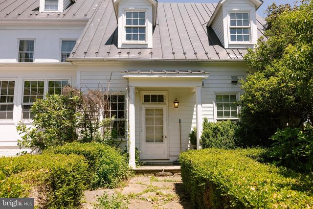 37961 FOREST MILLS RD, Leesburg, VA 20175