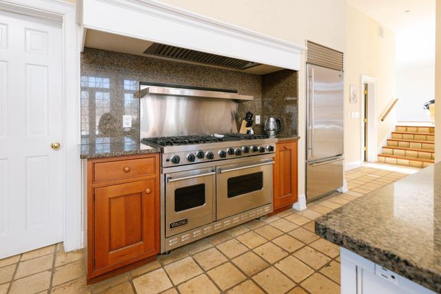 37961 FOREST MILLS RD, Leesburg, VA 20175