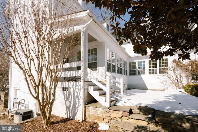 37961 FOREST MILLS RD, Leesburg, VA 20175