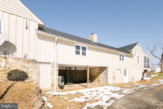 37961 FOREST MILLS RD, Leesburg, VA 20175