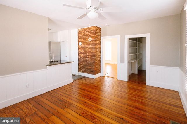 37961 FOREST MILLS RD, Leesburg, VA 20175