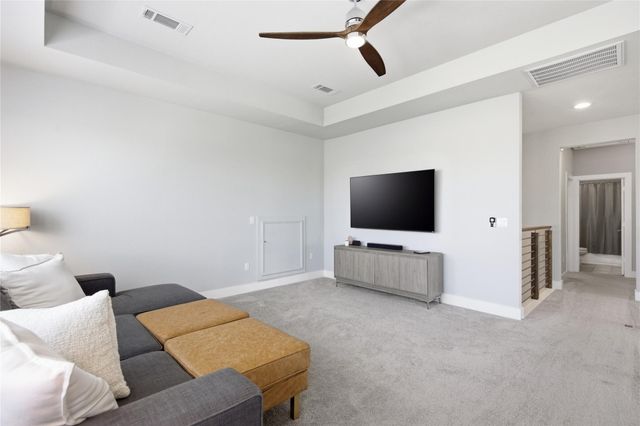 8600 Turaco TRL, Austin, TX 78744