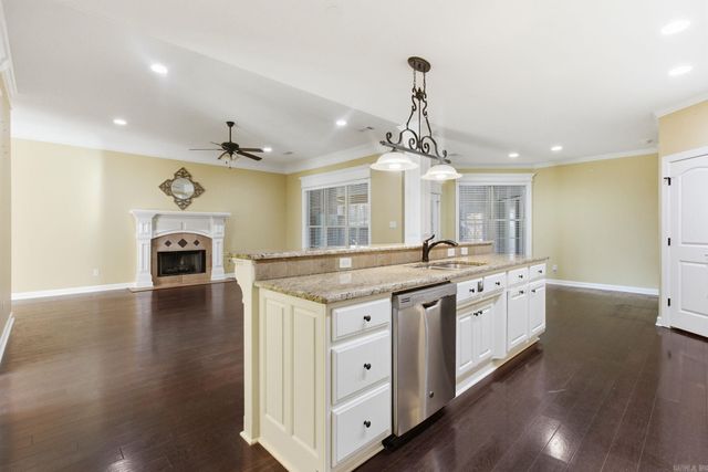 9524 Millers Garden Cove, Sherwood, AR 72120