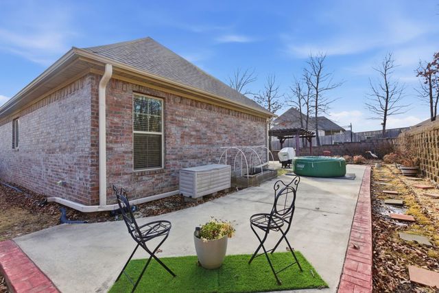 9524 Millers Garden Cove, Sherwood, AR 72120