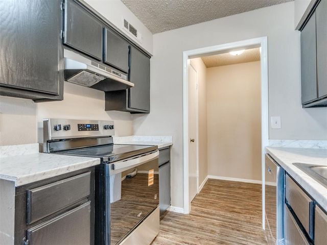 1416 N McKinley Avenue, Shawnee, OK 74801