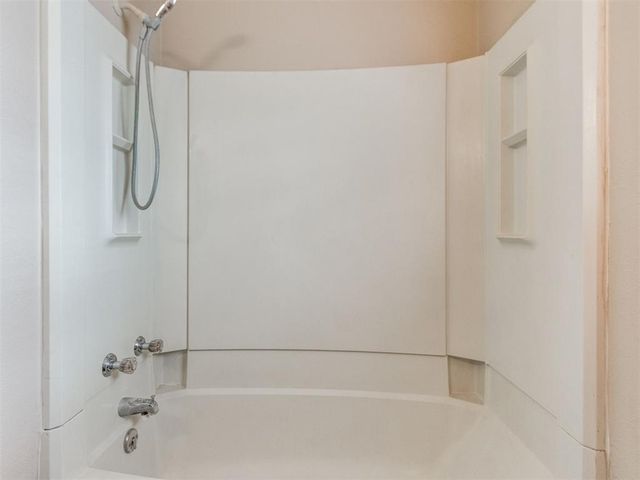 1416 N McKinley Avenue, Shawnee, OK 74801