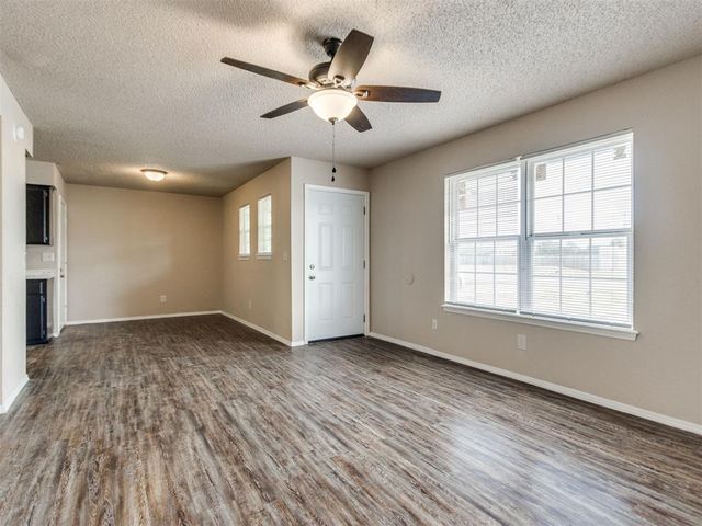 1416 N McKinley Avenue, Shawnee, OK 74801