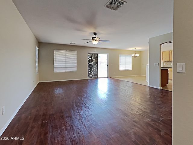 31330 N SHALE Drive, San Tan Valley, AZ 85143