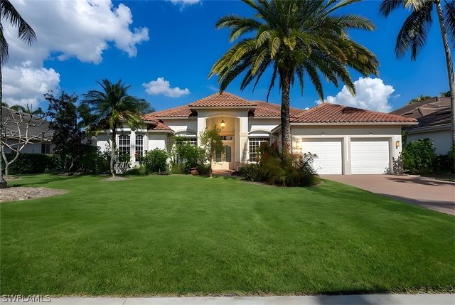 2341 Cheshire LN, Naples, FL 34109