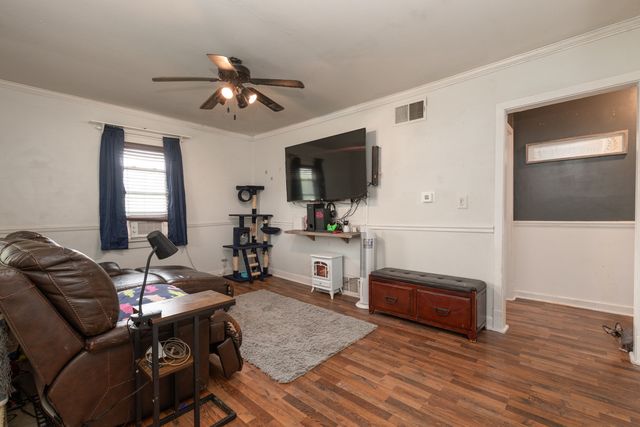 20929 W Sanrem Avenue, Lake Villa, IL 60046
