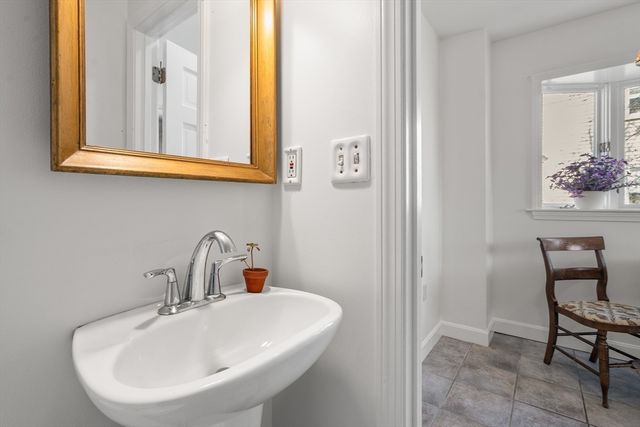 11 Lowell Street, Beverly, MA 01915