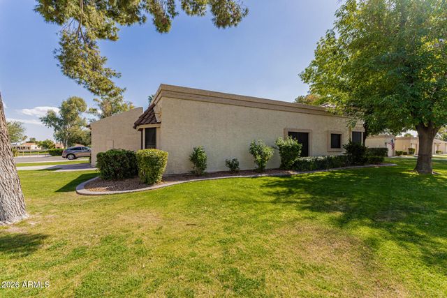 9707 W Kerry Lane, Peoria, AZ 85382