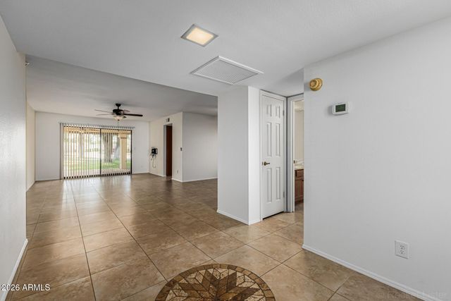 9707 W Kerry Lane, Peoria, AZ 85382