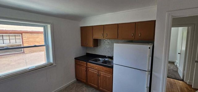1223 W Olive STREET #1225, Milwaukee, WI 53209