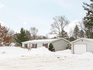 303 S Orange Street, Kalkaska Twp, MI 49646