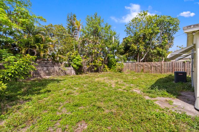 6261 NW 14th Court, Sunrise, FL 33313