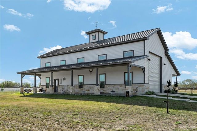 19921 E Los Venados Drive, Edinburg, TX 78542