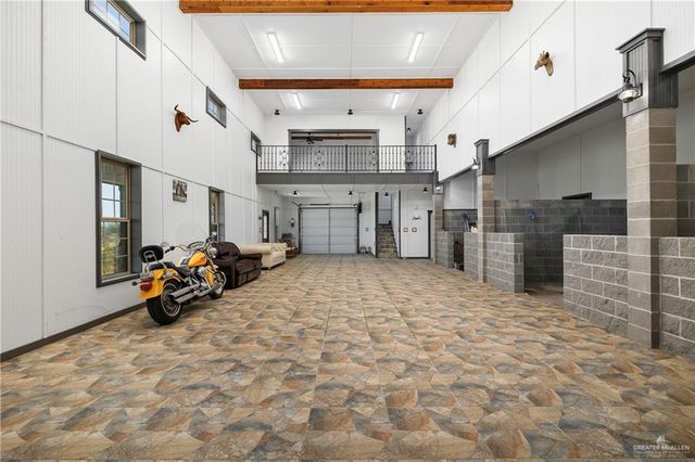 19921 E Los Venados Drive, Edinburg, TX 78542