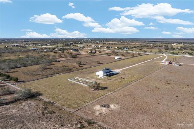 19921 E Los Venados Drive, Edinburg, TX 78542