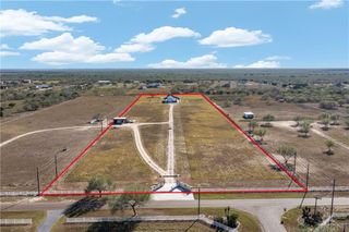 19921 E Los Venados Drive, Edinburg, TX 78542