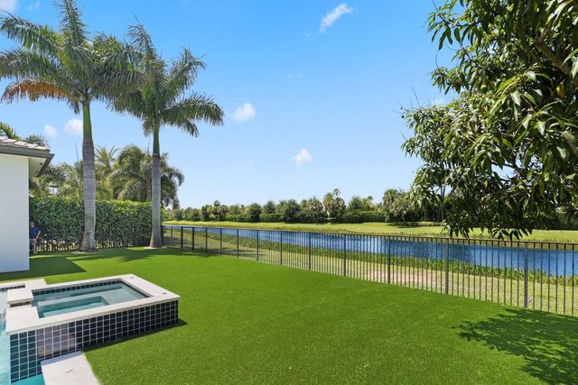 9275 Biaggio Road, Boca Raton, FL 33496