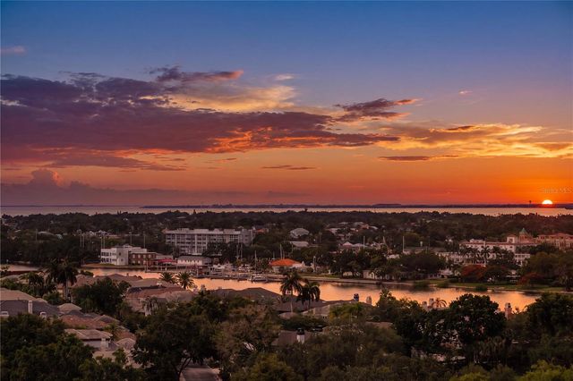 450 KNIGHTS RUN AVENUE 1208, Tampa, FL 33602