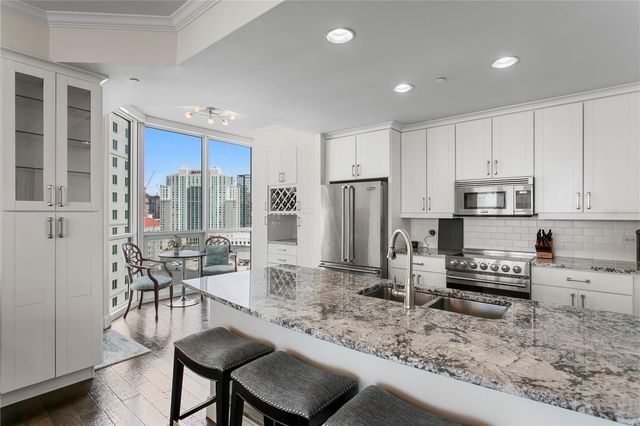 450 KNIGHTS RUN AVENUE 1208, Tampa, FL 33602