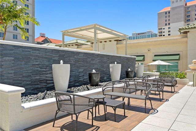 450 KNIGHTS RUN AVENUE 1208, Tampa, FL 33602