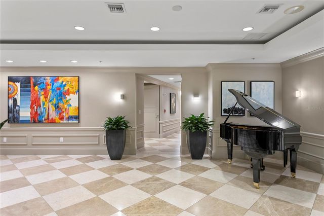 450 KNIGHTS RUN AVENUE 1208, Tampa, FL 33602