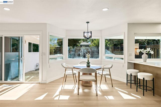 1149 Geneva St, Livermore, CA 94550