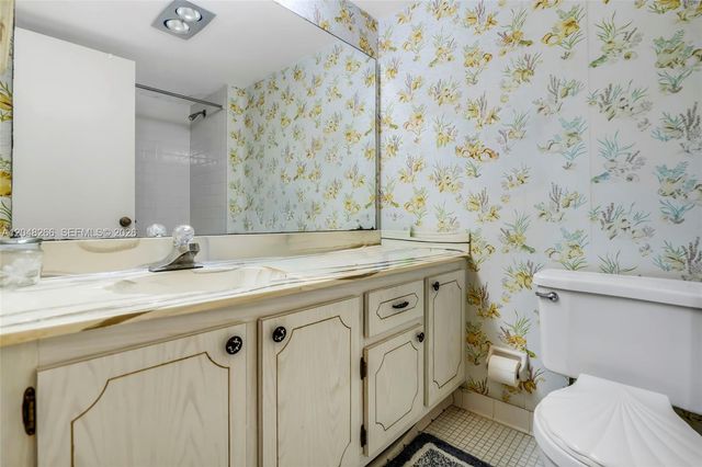 9856 Marina Blvd 1329, Boca Raton, FL 33428