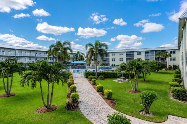 9856 Marina Blvd 1329, Boca Raton, FL 33428