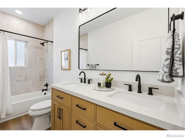 30 Locust Street, Windsor, CO 80550