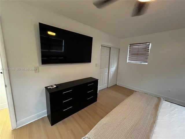 2809 SW 8th St B, Fort Lauderdale, FL 33312