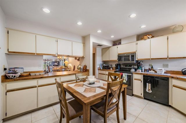 3505 TARPON WOODS BOULEVARD N401, Palm Harbor, FL 34685