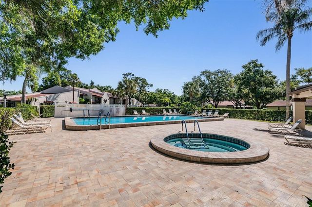 3505 TARPON WOODS BOULEVARD N401, Palm Harbor, FL 34685