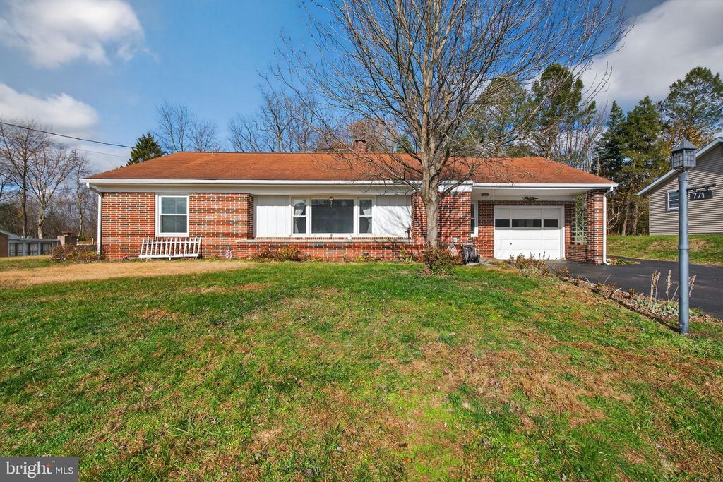 7710 VALLEYVIEW AVE, Harrisburg, PA 17112