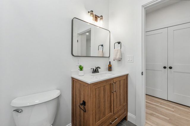 73 Portland 101, Haverhill, MA 01830